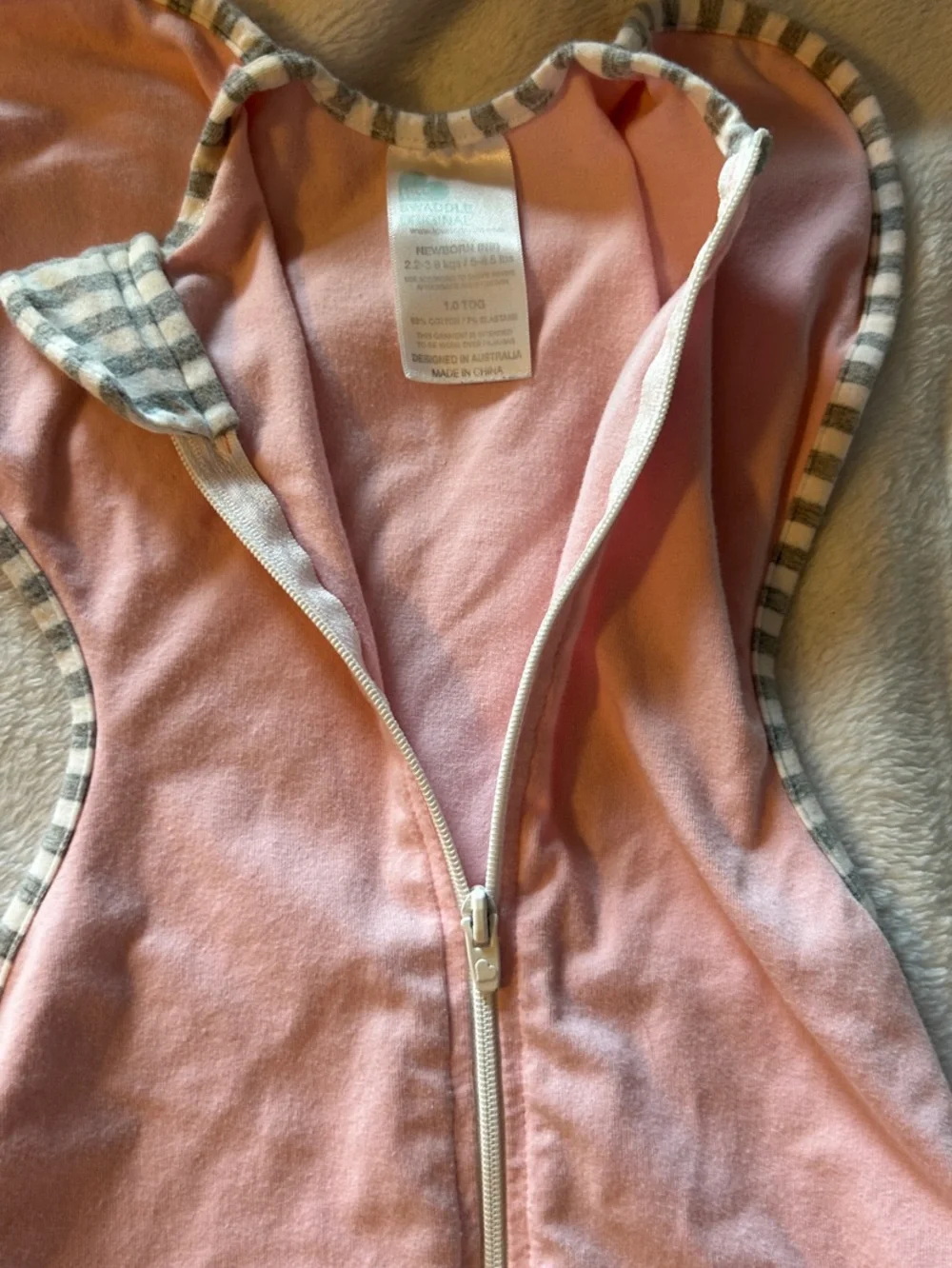 Love to dream Pink Newborn Swaddle